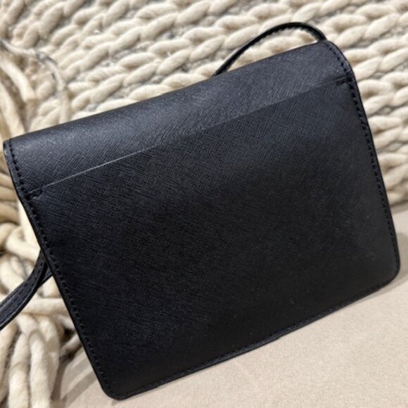 Marc Jacobs Metropoli Envelope Crossbody in Black Saffiano Leather - Like New - Picture 4 of 7